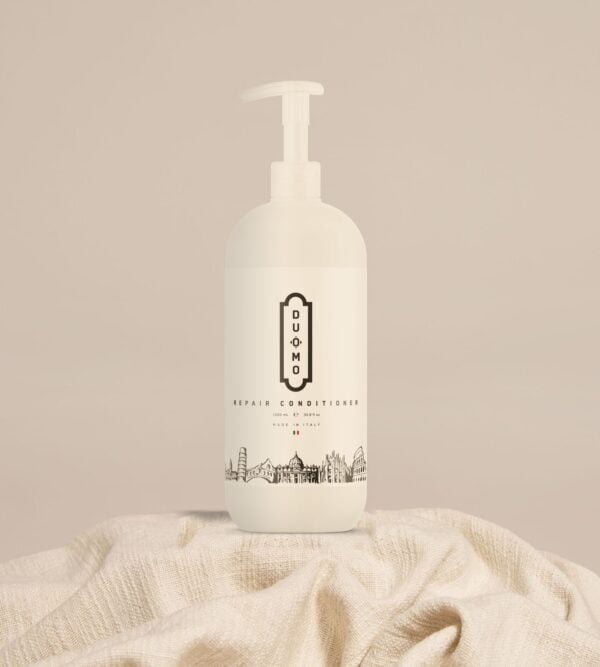 Duomo Repair Conditioner 1 L on natural linen cloth