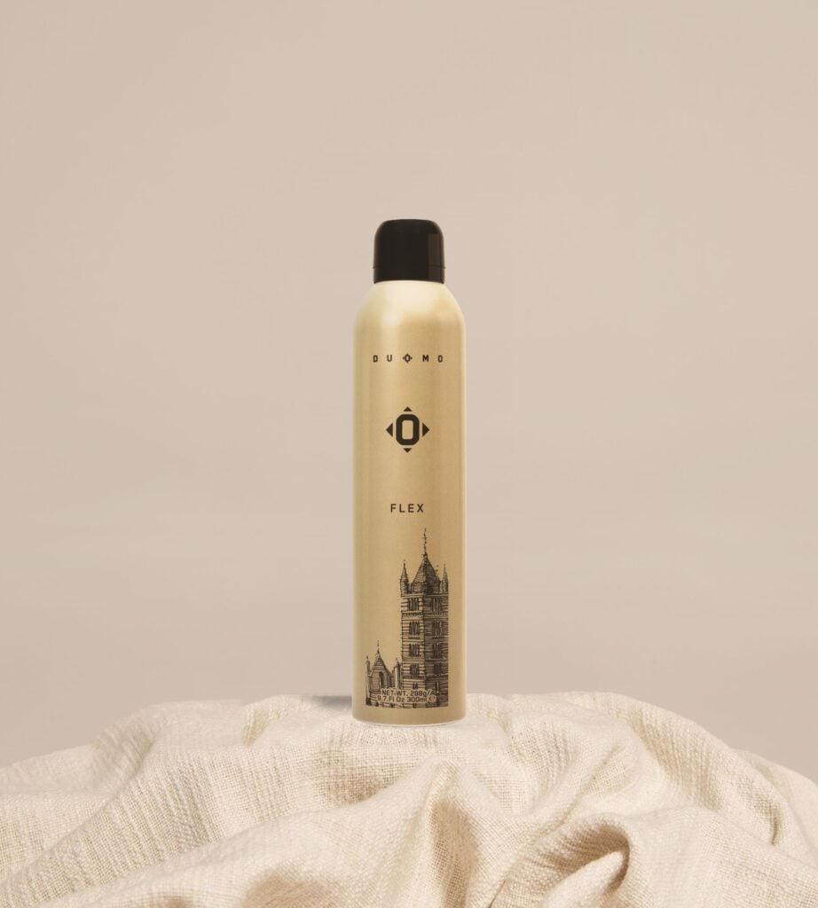 Duomo Flex Working Spray on natural linen cloth